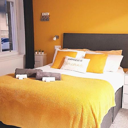 Double Ensuite Bedroom Near Edinburgh Kirkcaldy Bagian luar foto